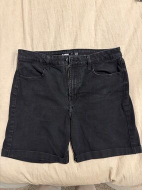Old Navy Black Rolled-Hem Denim Shorts size 14